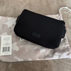 Dagne Dover BENNIE SLING in Onyx